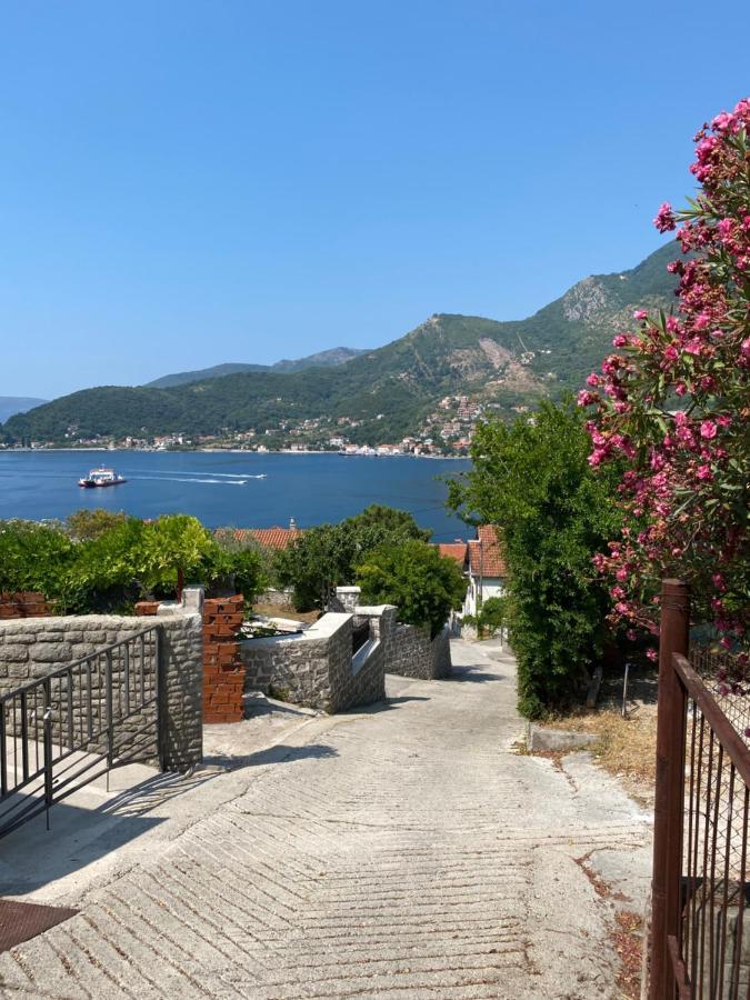 Apartman Irena Tivat Exterior photo