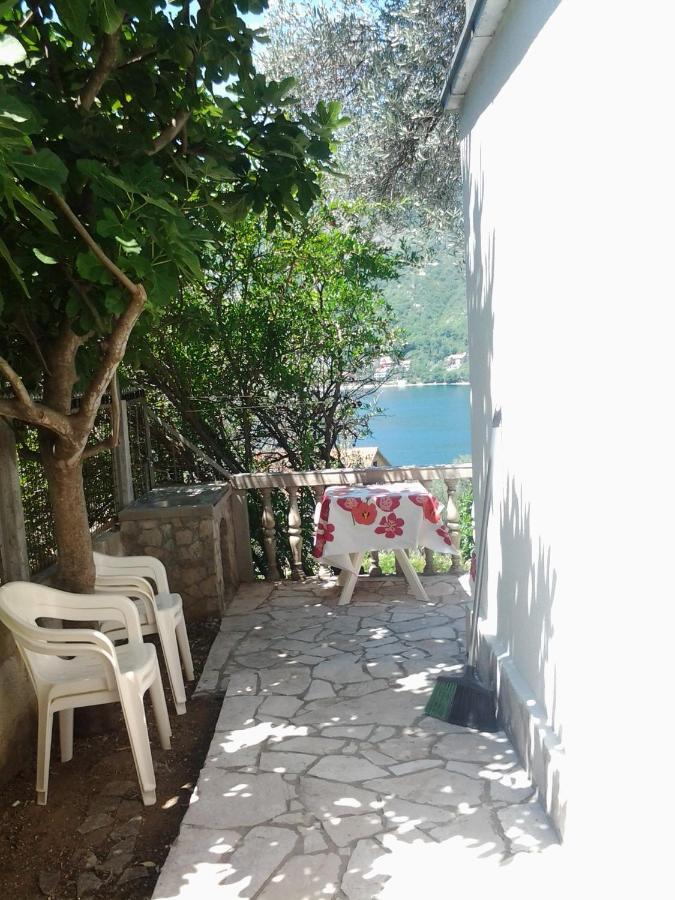 Apartman Irena Tivat Exterior photo